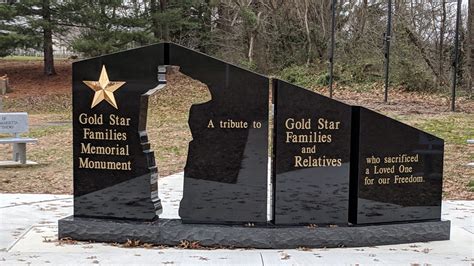 Gold Star Families Memorial Monument unveiled at Miramar National Cemetery